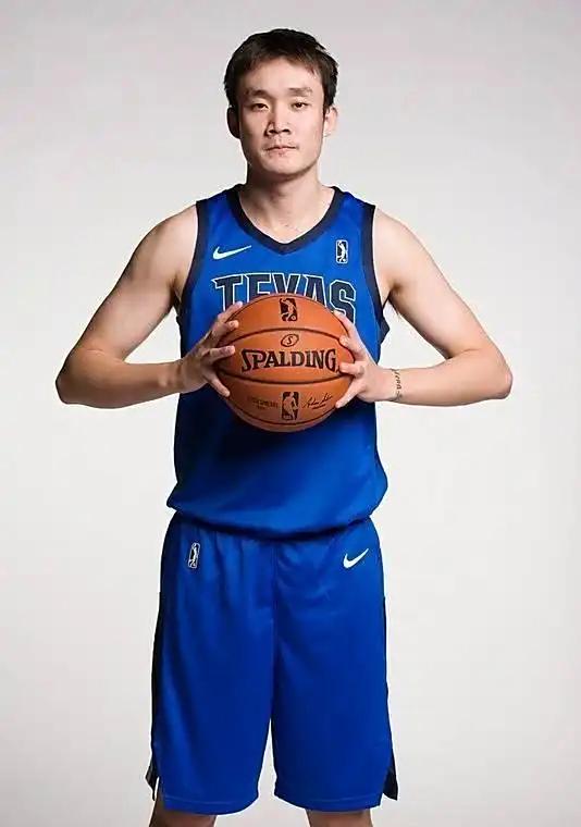 九游账号登录中心官网-达拉斯独行侠发布备战花絮;今夜强势反弹;CBA常规赛任务艰巨;年轻球员得到机会的简单介绍