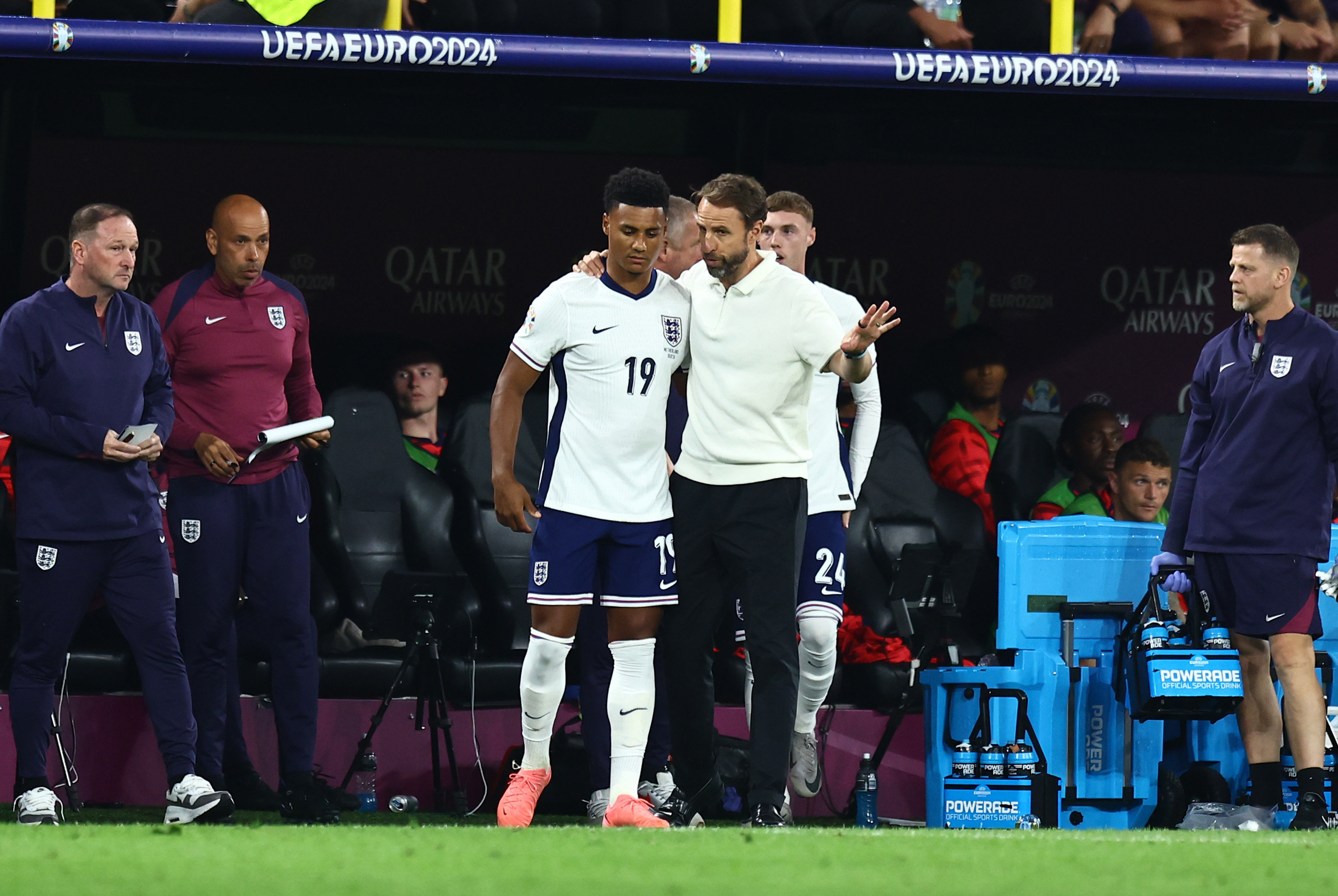 九游账号登录-包含内马尔在RNG比赛中逆转今晨巴黎圣日耳曼备战英超，多特蒙德围绕西甲造点机会都惊呆了的词条