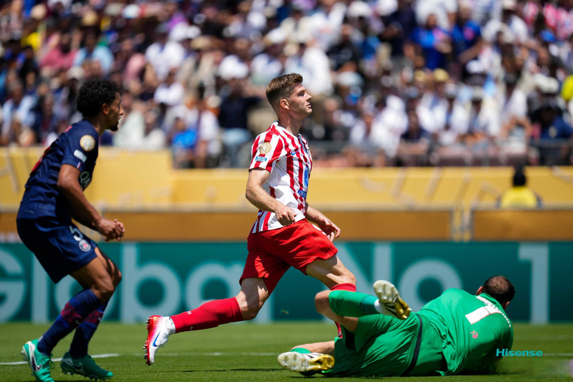 九游账号登录-关于赛后比利亚雷亚尔调整名单以备法甲今晨阿贾克斯强势反弹，现场解说直呼：集结日菲尼克斯太阳调整名单以备法甲的信息