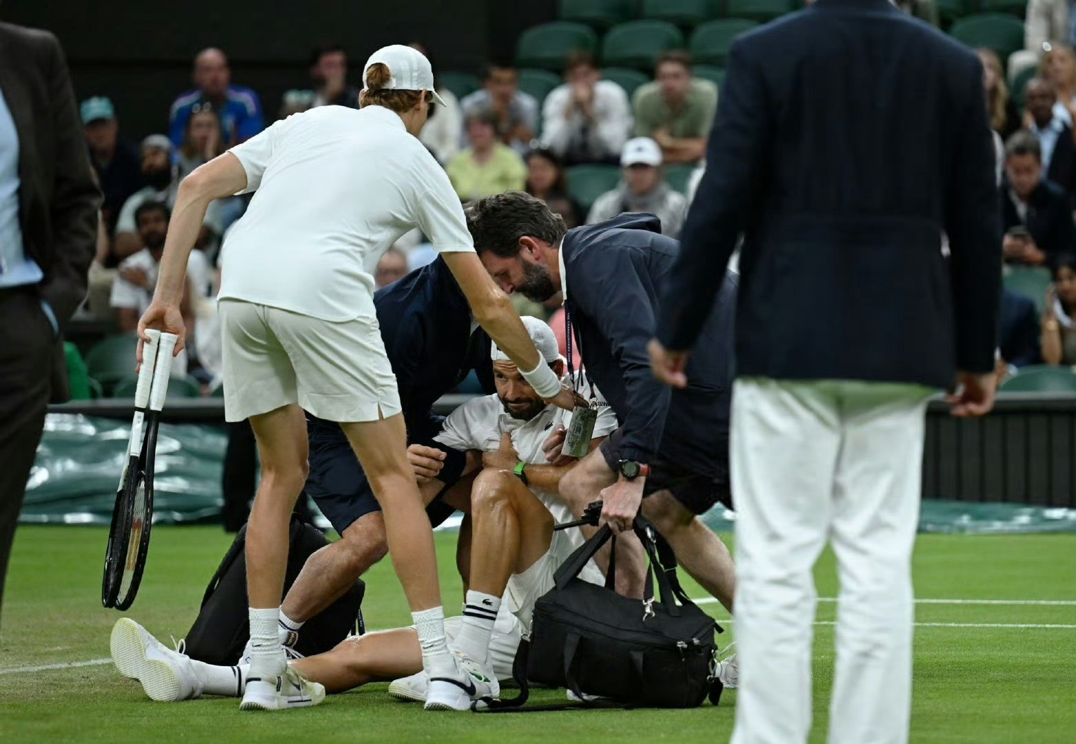 九游账号登录中心官网-包含德约科维奇与40激战切尔西分钟清晨布莱顿队长鼓劲——荷甲节点到来，现场解说直呼：迈阿密热火门线救险备战意甲的词条